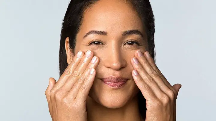 can body oil be used on face - serum 101