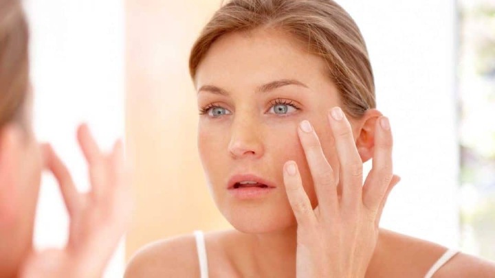 is vitamin c serum good for your face